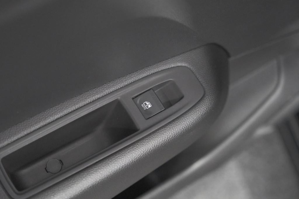 Renault Clio tce 90 evolution | allseason banden | camera | stoelverwarming