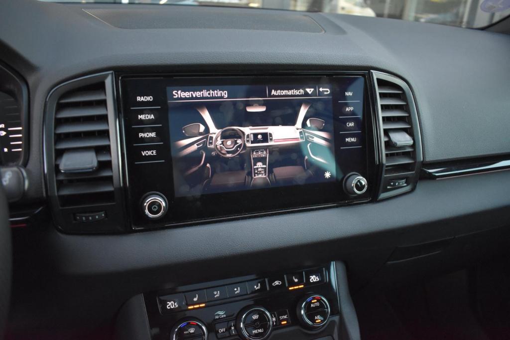 Skoda Karoq 1.5 tsi act sportline mj21 | trekhaak | pano | apple carplay | 