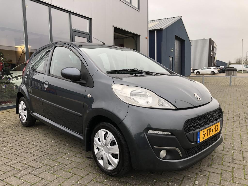 Peugeot 107 1.0 active