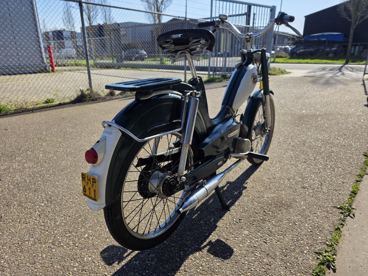 Mooie oldtimer Sparta-matic uit 1969. Met een goed lopende 48cc JLO motor.