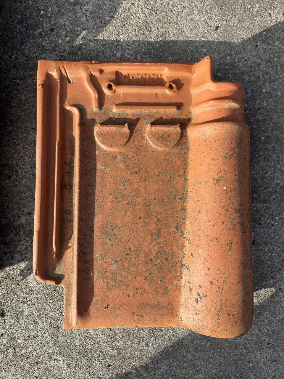 Dakpannen Koramic pottelberge stormpan 993 natuurrood en rustiek.