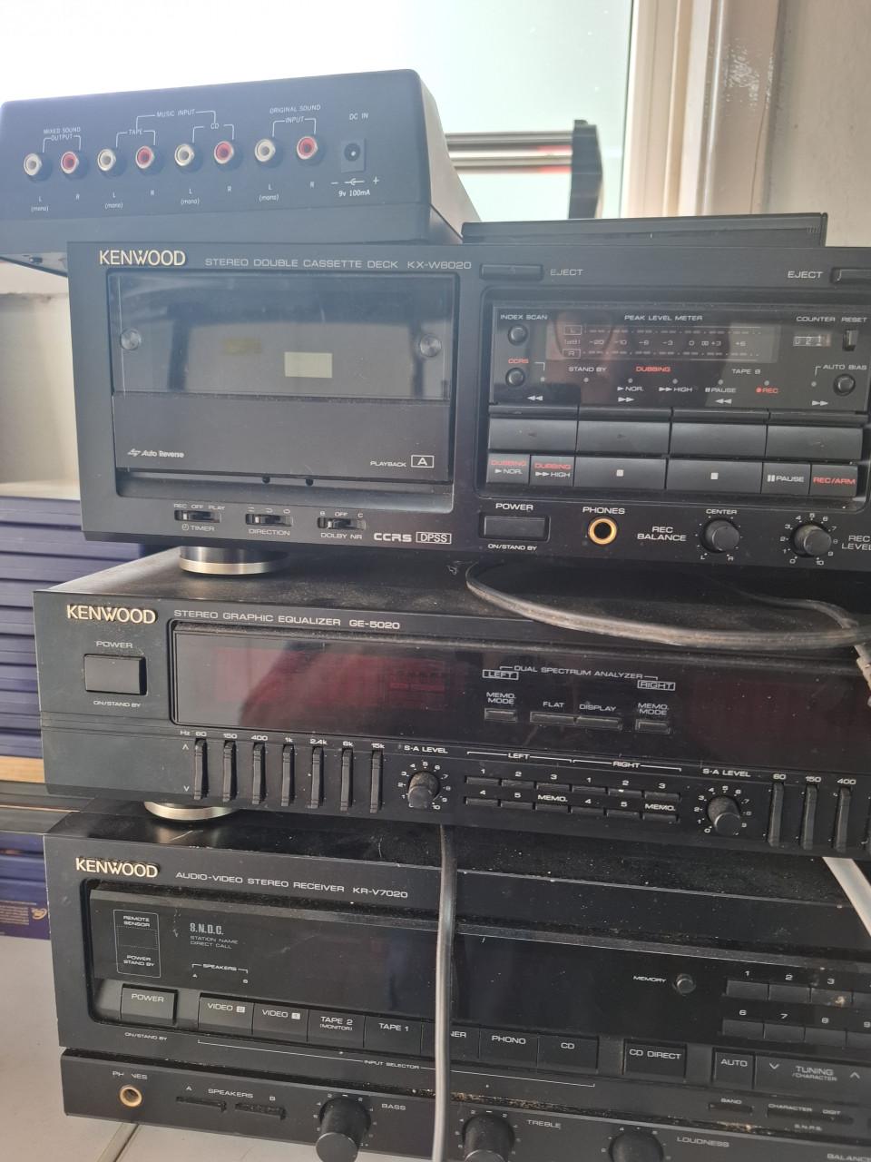 Kenwood Receiver/Dubbel Cassettedeck/Equalizer