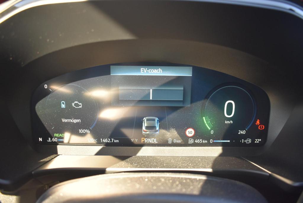 Ford Kuga 2.5 phev st-line x | panoramadak | climate control | adaptieve cr