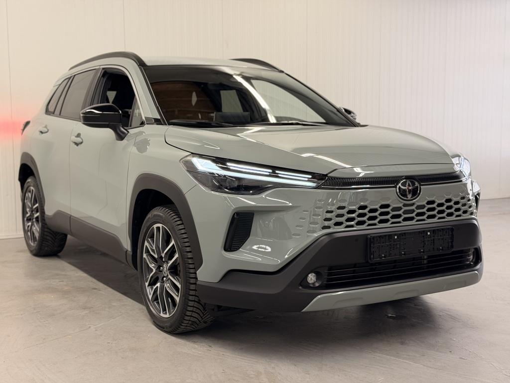 Toyota Corolla Cross hybrid 140 dynamic| adapt. cruise| stoel/stuur verw.| 