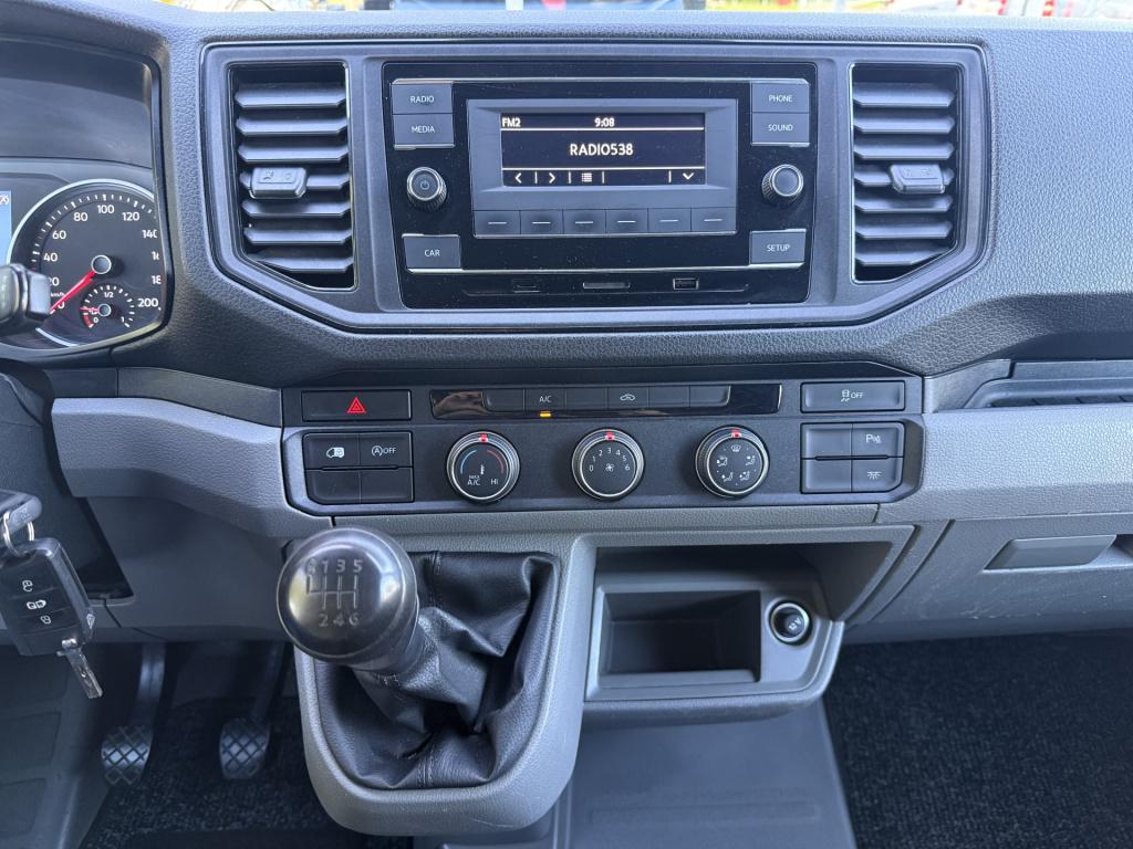 Volkswagen Crafter 35 2.0 tdi 140pk l3h3 | pdc | airco | trekhaak 3t