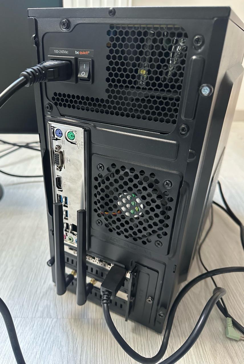 Complete set PC / Intel Core i5 / 8GB ram / Windows 11 /