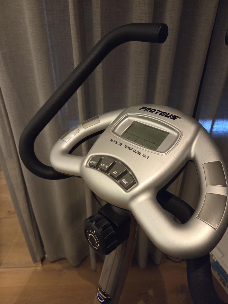 Hometrainer, met defect aan de computer ( batterij denk)