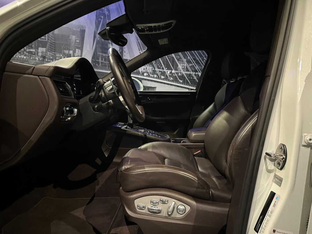 Porsche Macan 3.0 s *luchtvering*sportchrono*stoelventilatie