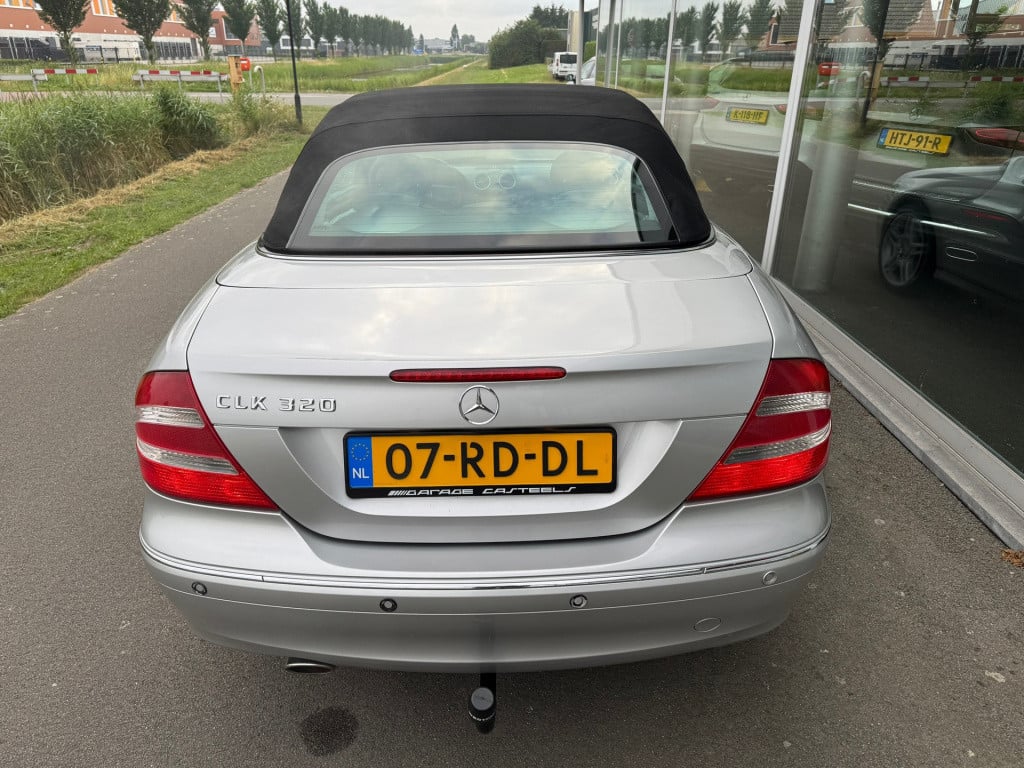 Mercedes-Benz Clk-klasse cabrio 320 elegance automaat , trekhaak