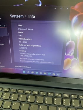 LENOVO Laptop