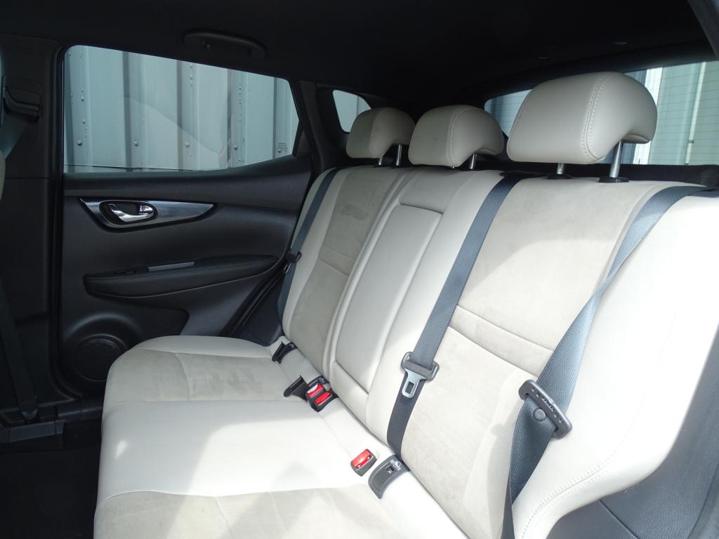 Nissan Qashqai 1.2 connect edition automaat | 360 camera | clima | bluetoot