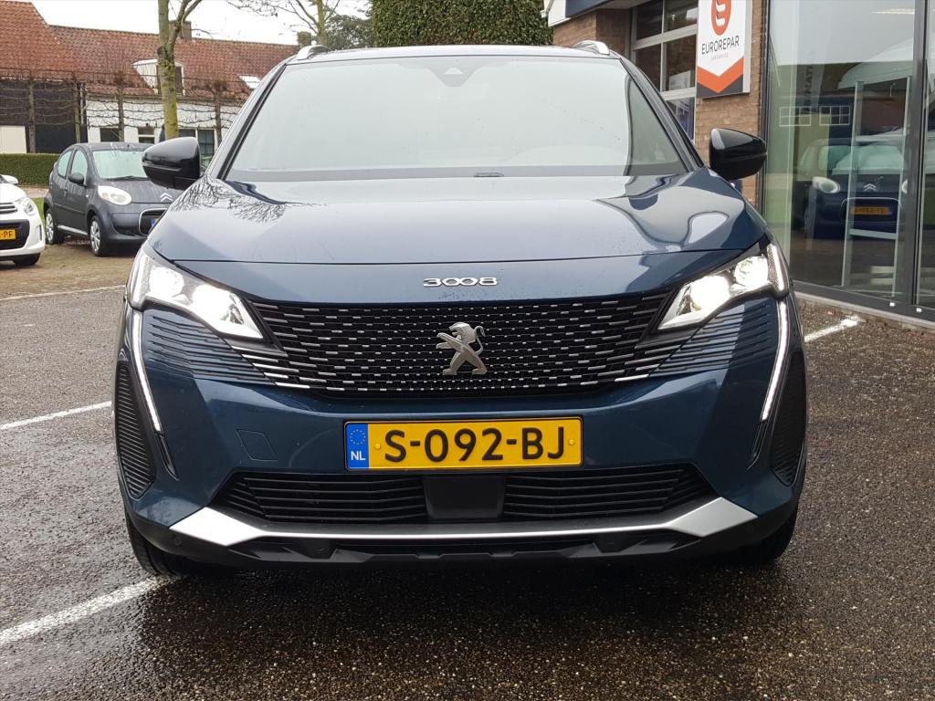 Peugeot 3008 1.2 130pk s&s gt automaat navigatie | trekhaak | apple carplay