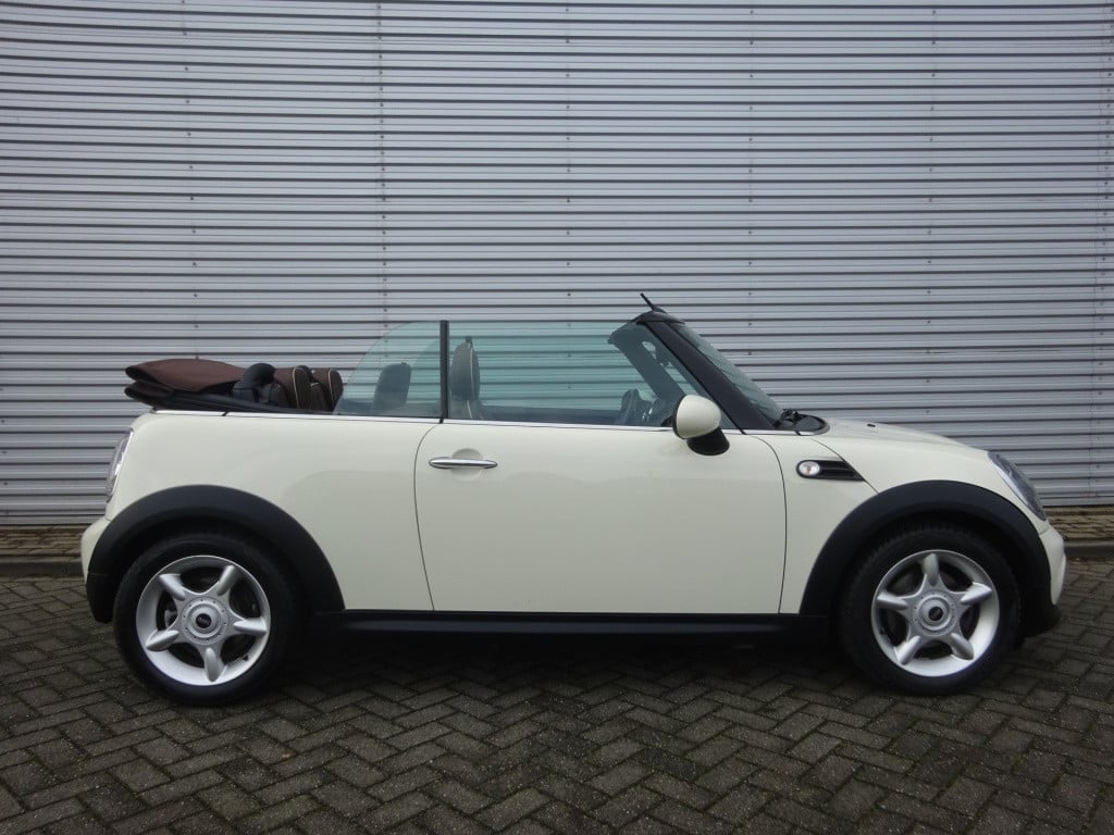 Mini Cooper Cabrio mini 1.6 pepper airco / stoelverw. / elektr. ramen / cru
