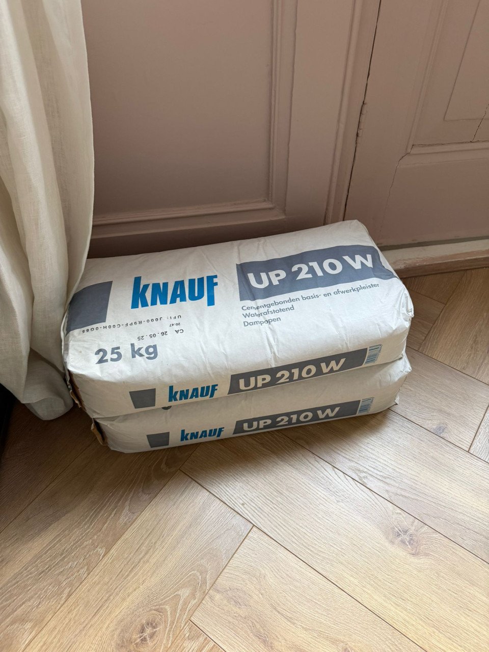 KNAUF Cementgebonden pleister UP 210 W 25 kg