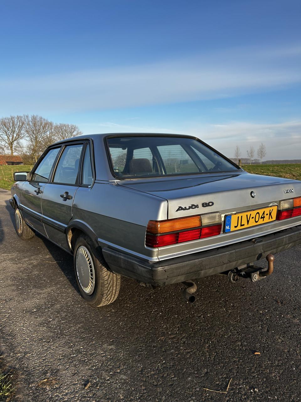 Audi 80 B2 diesel wegenbelastingvrij 1984 1.6 5 bak