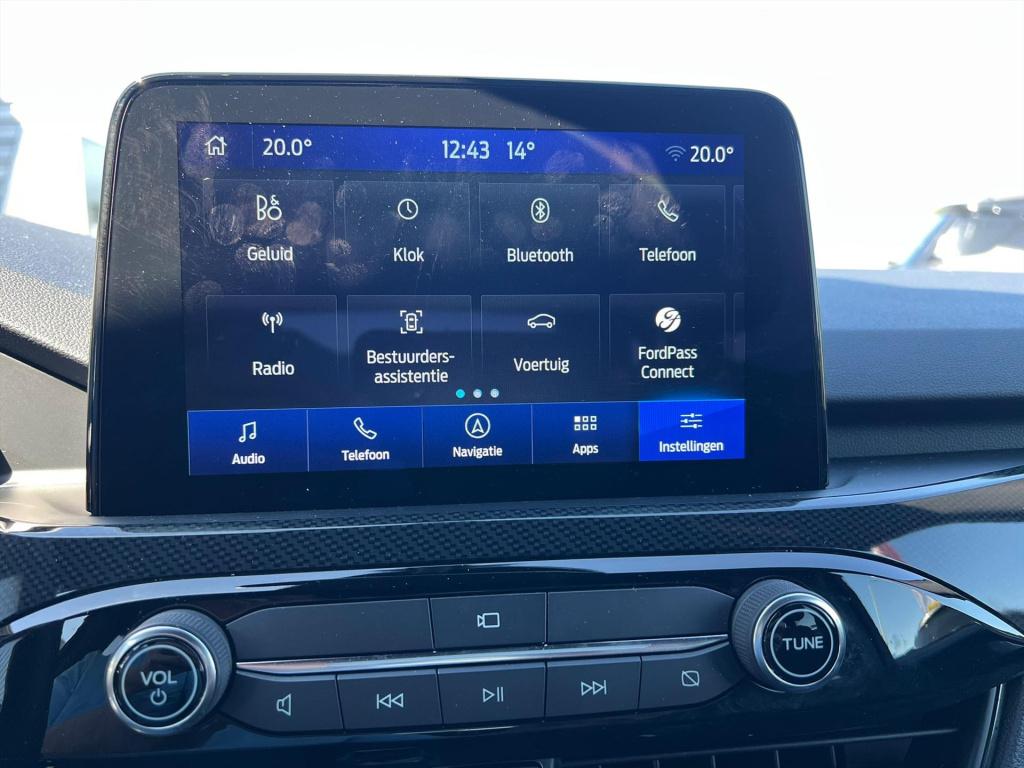 Ford Kuga 2.5 phev e-cvt 225pk st-line x , trekhaak , winterpack , adaptive