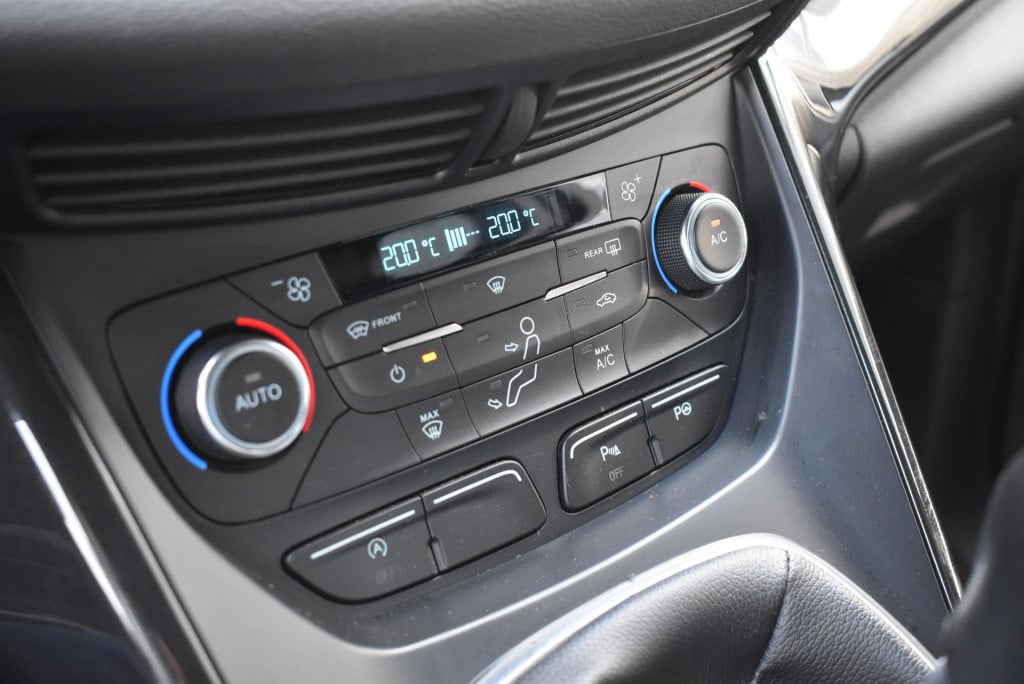 Ford Kuga 1.5 ecoboost st line | climate control | cruise control | sony pr