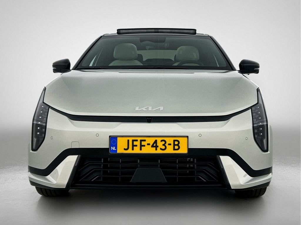 Kia Ev4 gt-plusline 81.4 kwh | 10 jaar garantie | panoramadak | leder | veh