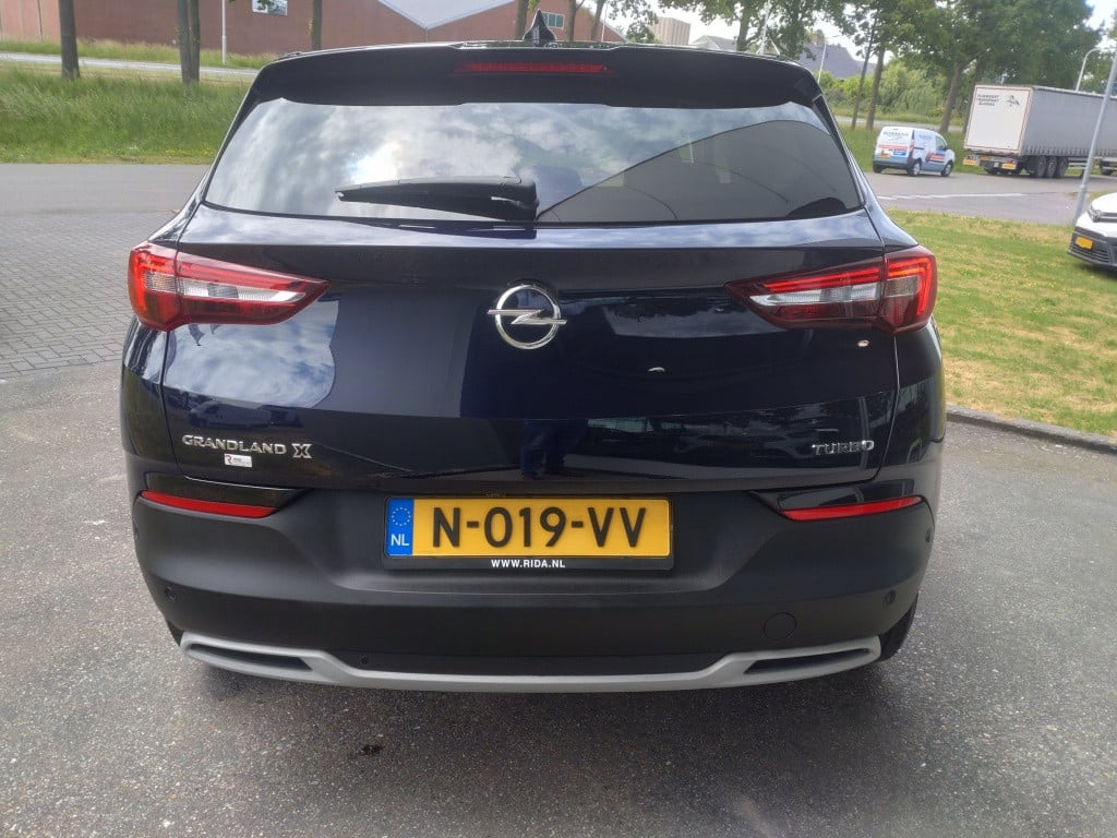 Opel Grandland X 1.2 turbo innovation