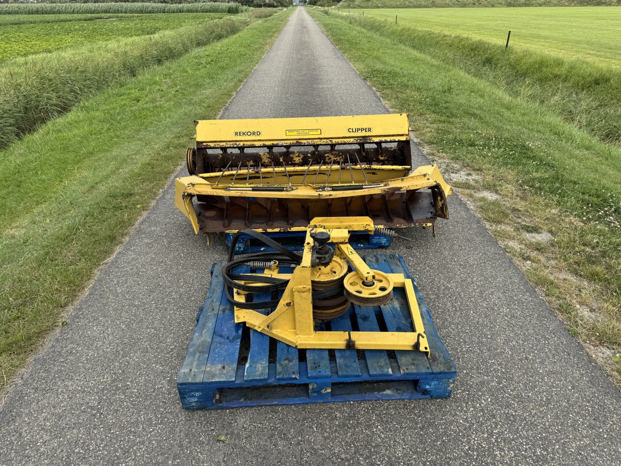 Rekord Clipper Strohakselaar