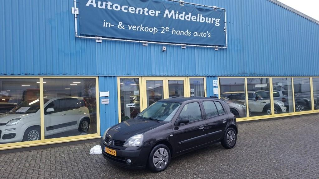 Renault Clio 1.4 16v privilege comfort