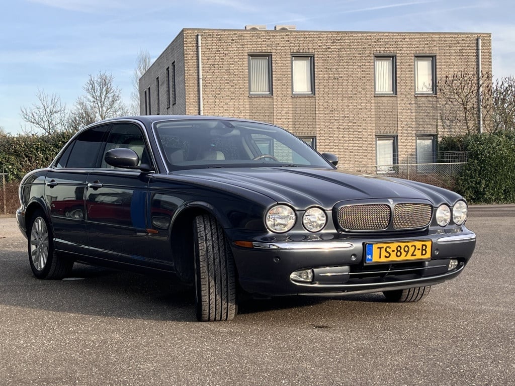 Jaguar Xj 3.0 v6 sport