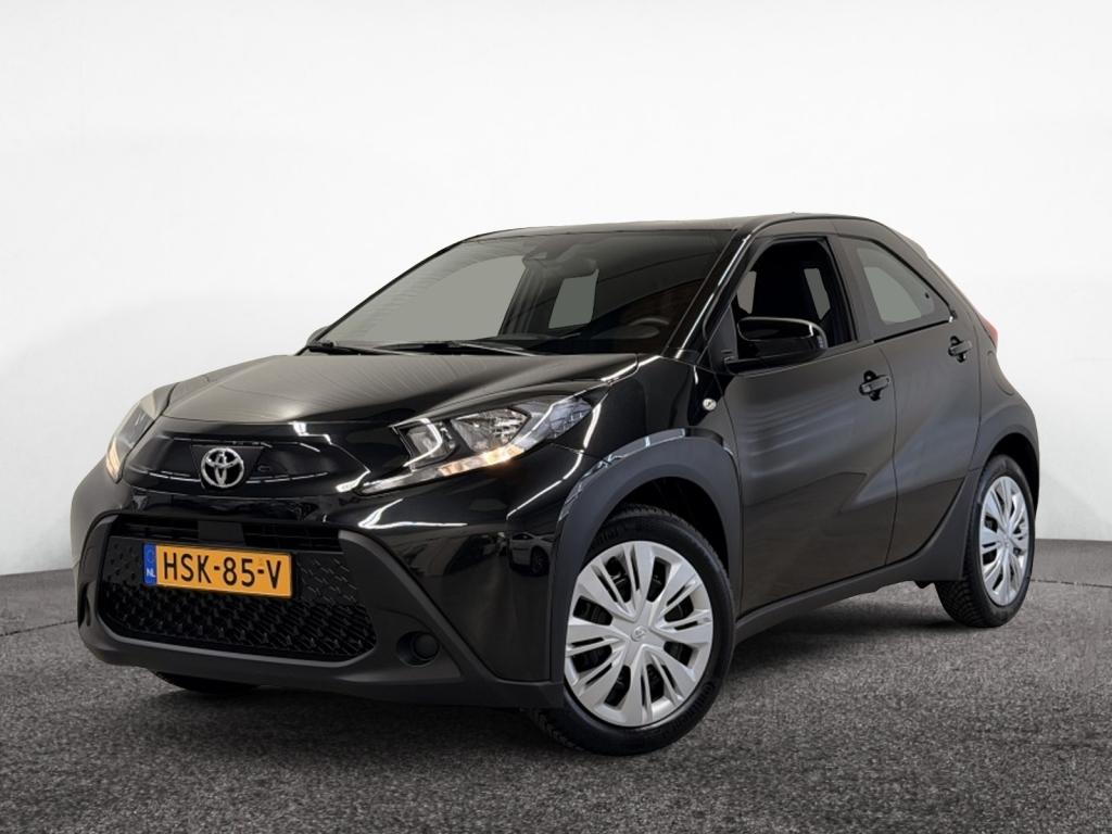 Toyota Aygo x 1.0 vvt-i mt play| camera| airco| adap.cruise