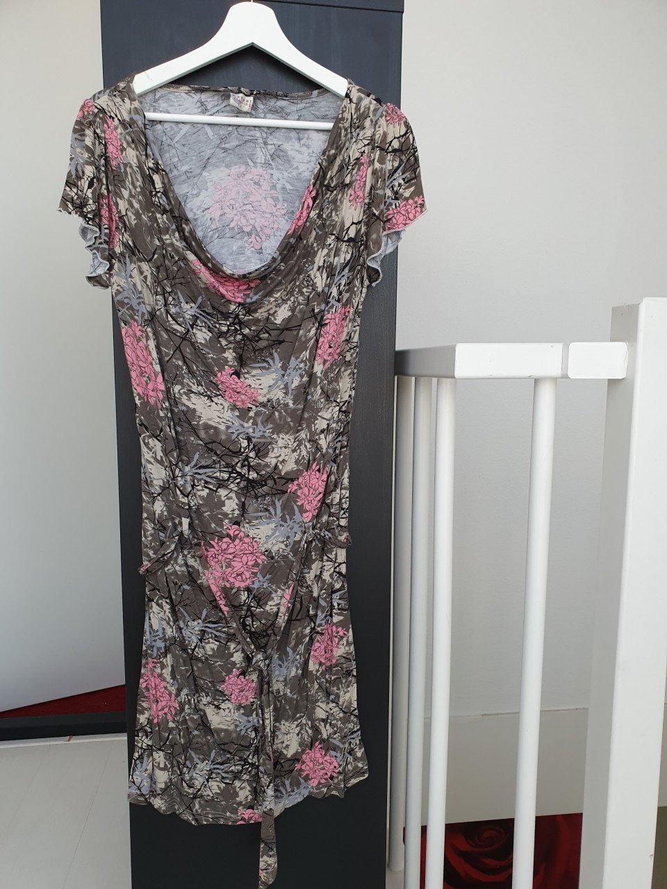 Te koop kleding maat 38-40 tussen 5 en 15 euro
