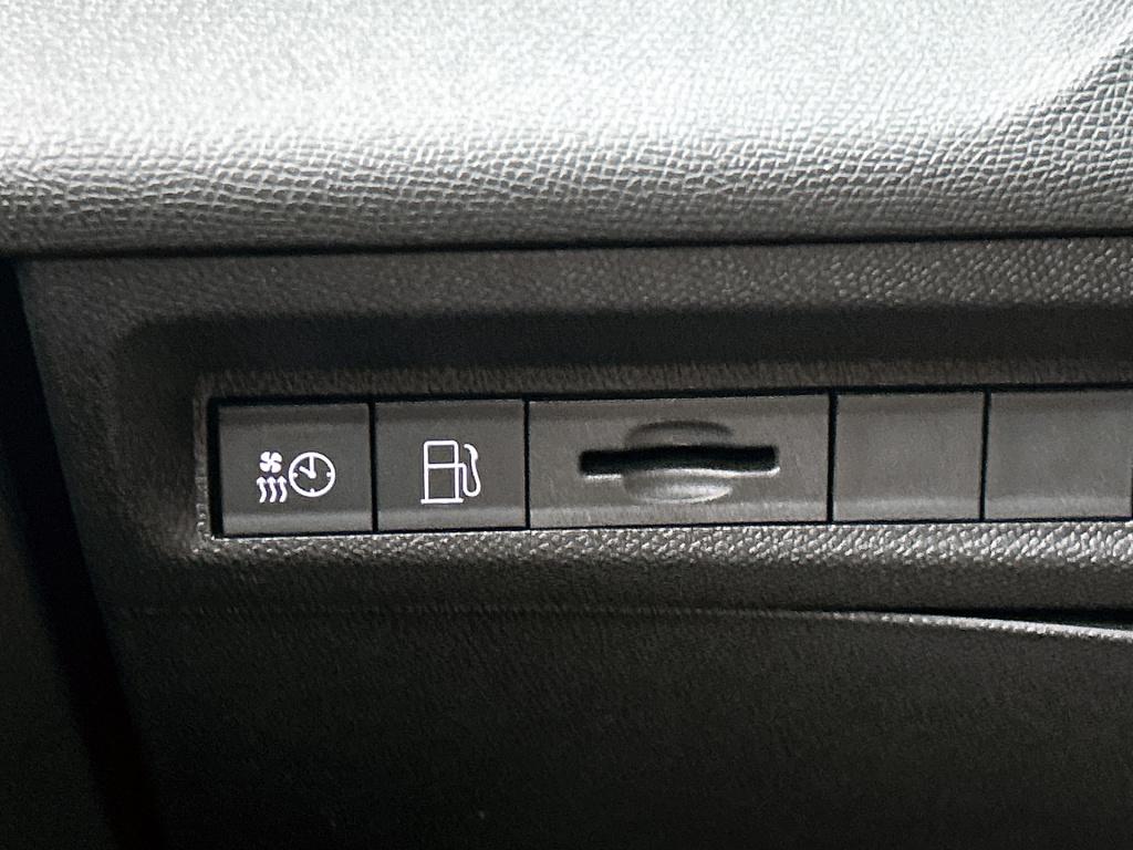 Peugeot 308 plug-in hybrid 180pk automaat gt | panoramadak | focal audio | 