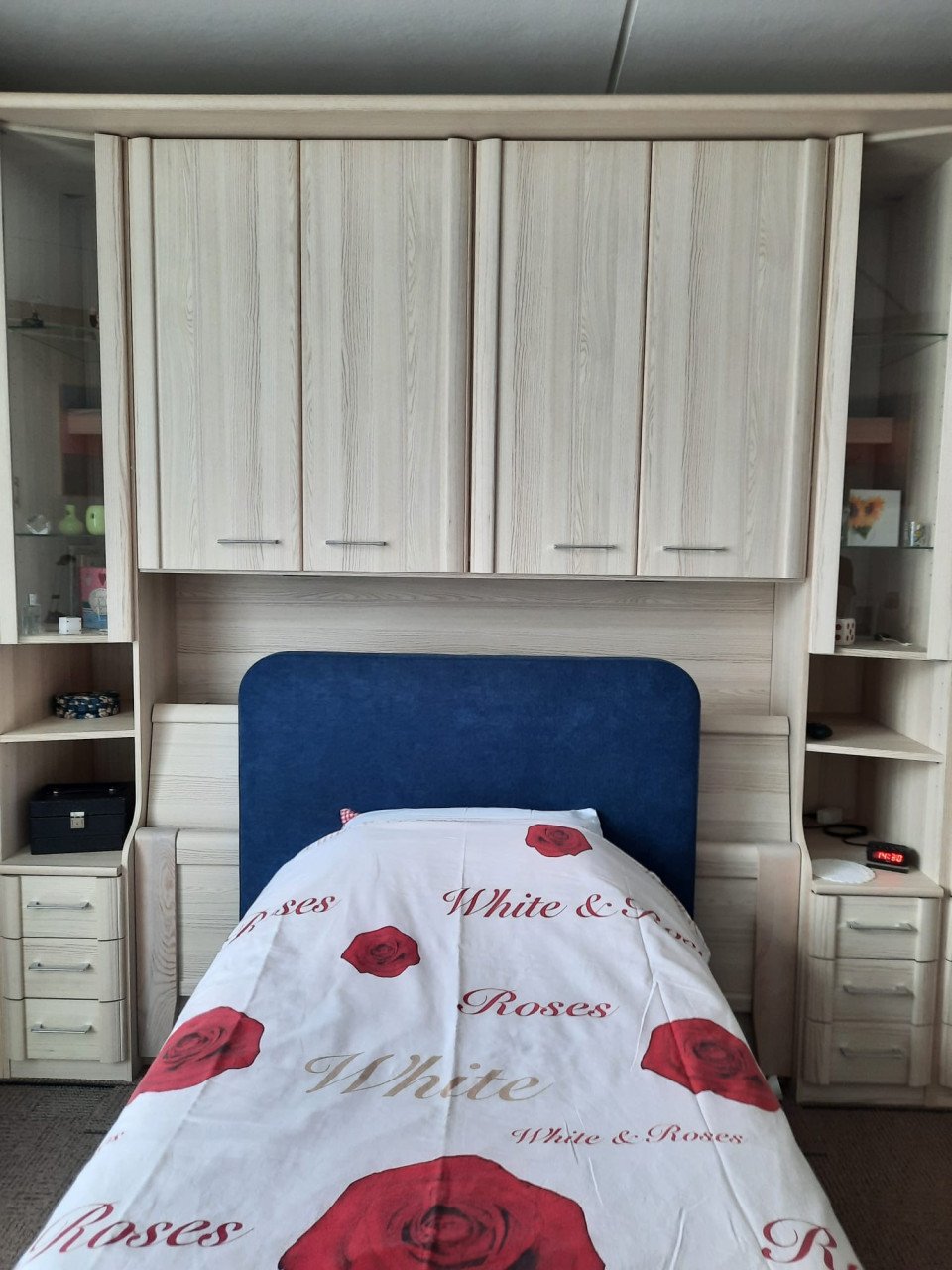 Kastenwand / bedombouw slaapkamer