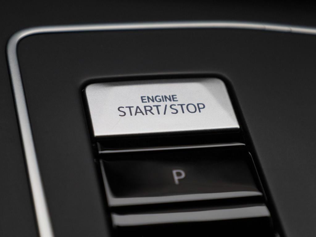 Volkswagen Golf 1.4 ehybrid style | lmv | automaat | navigatie | parkeer se