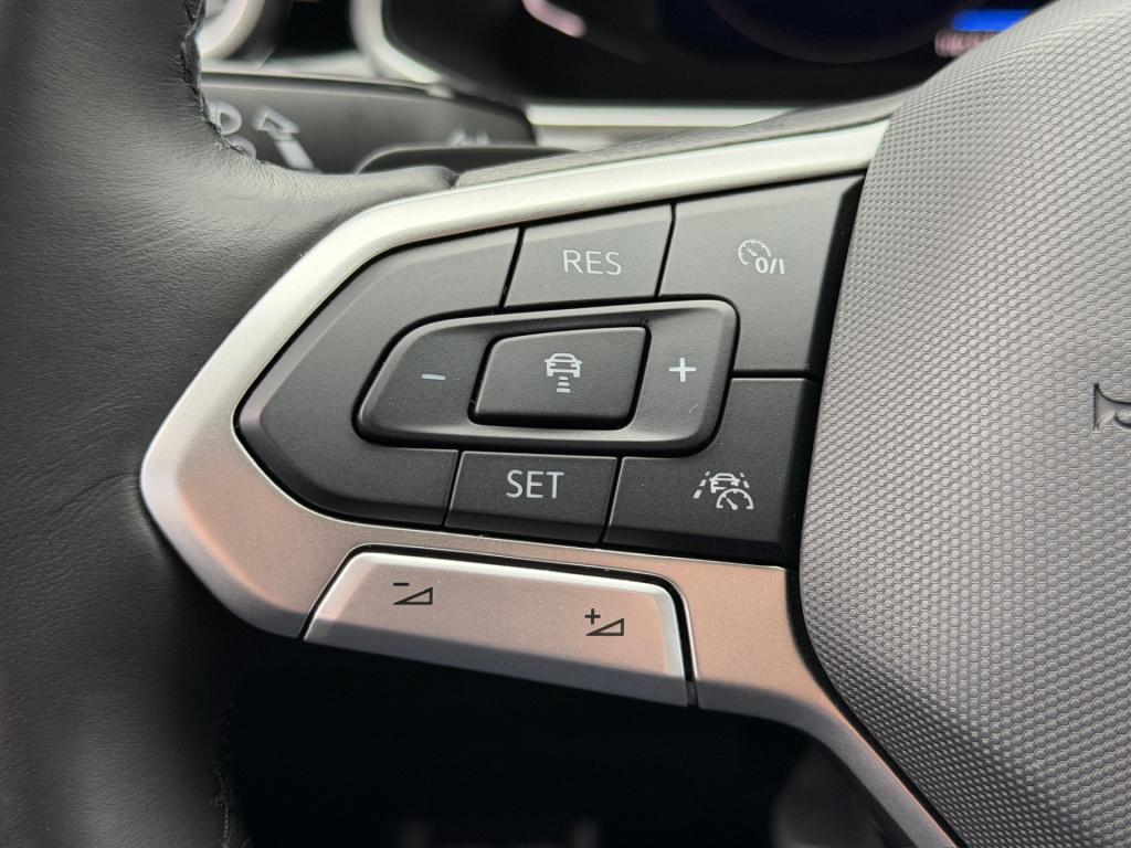 Volkswagen T-roc 1.5 tsi 150pk dsg r-line | camera | keyless | elek. achter