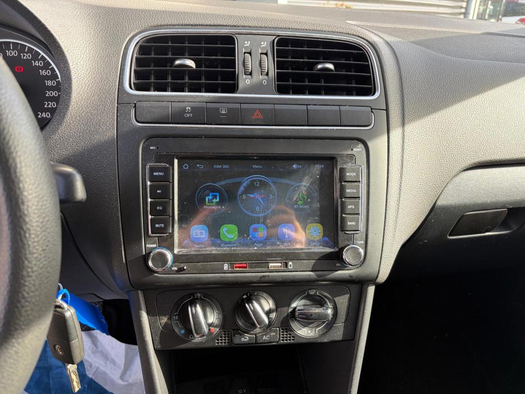 Volkswagen Polo 1.4-16v comfortline/lichtmetaal/carplay/airco/black edition