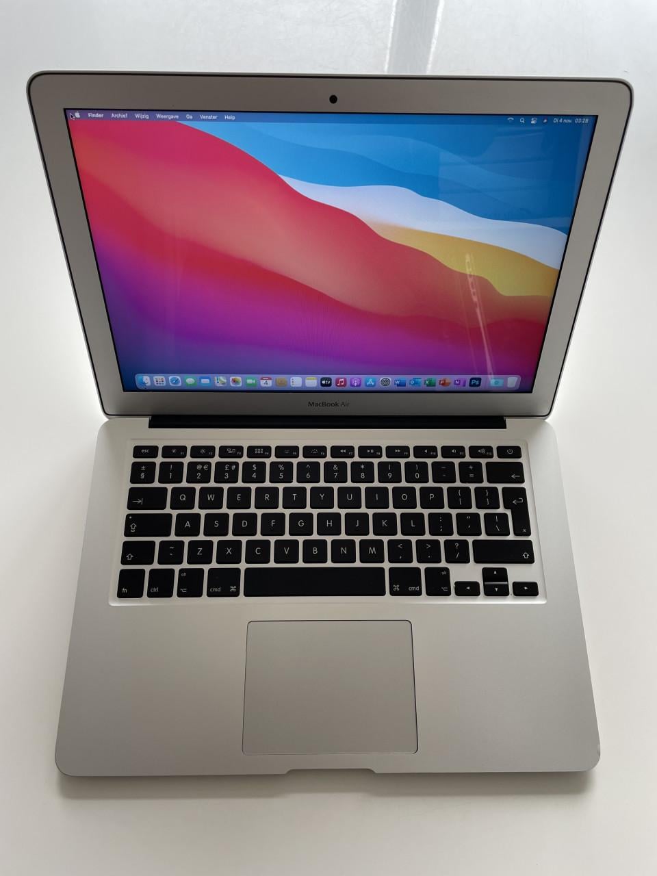 Prachtige Macbook met tas