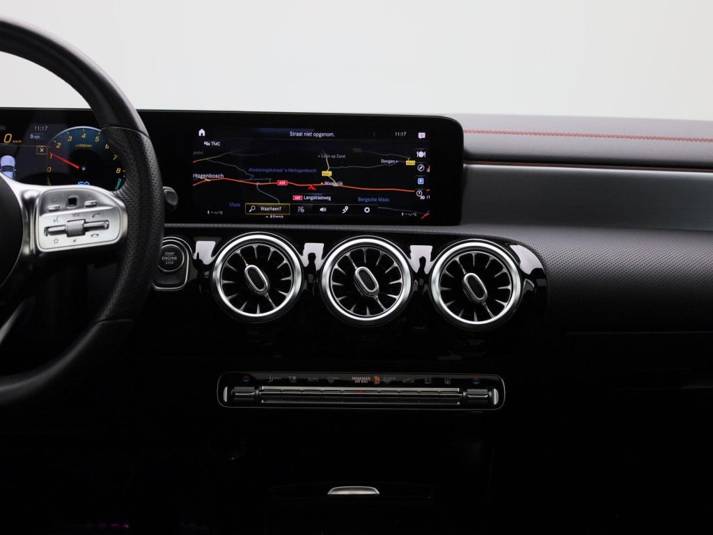 Mercedes-Benz Cla 250 e business solution amg limited | amg-styling | panor
