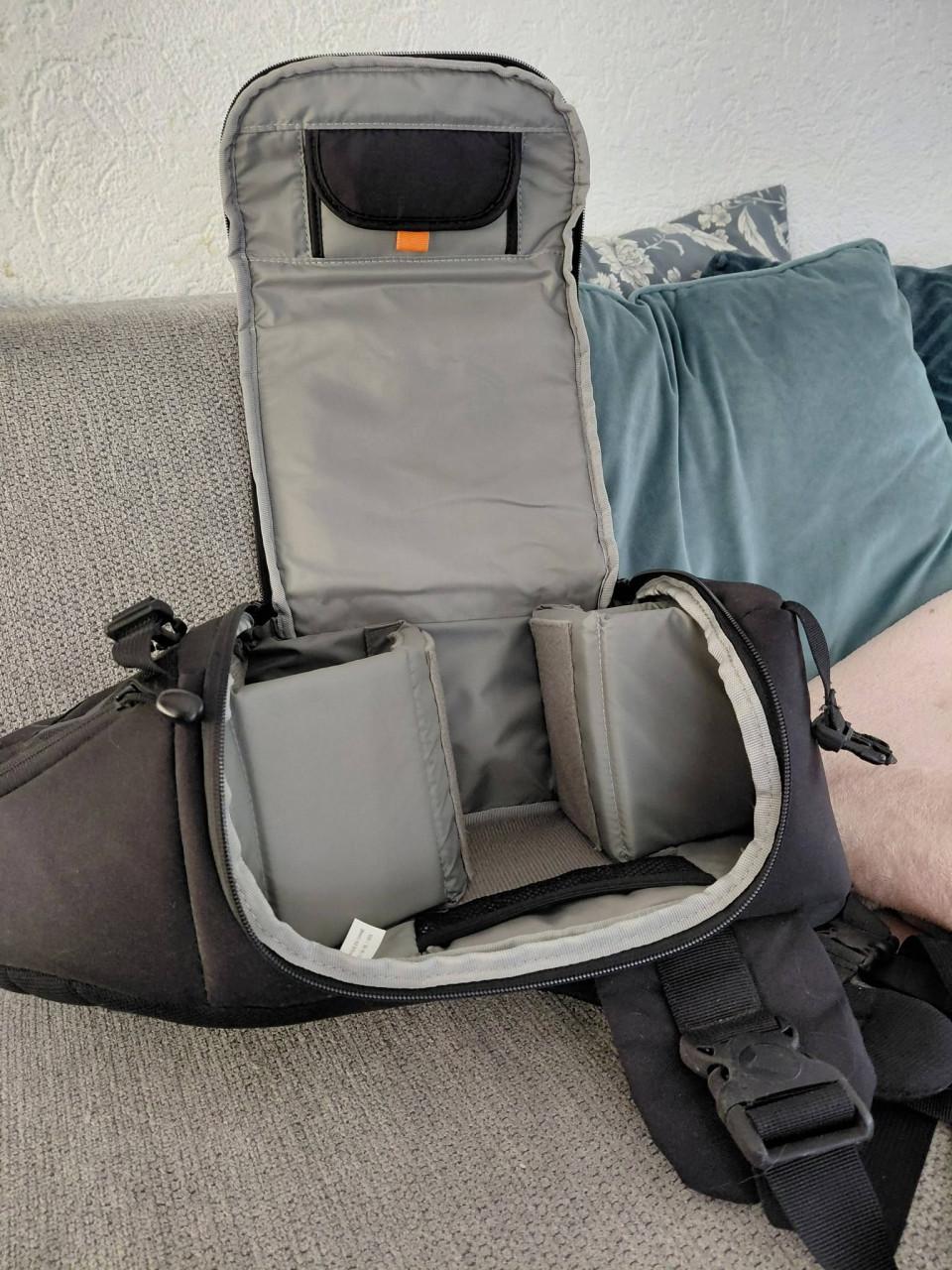 Lowepro Slingshot fototas