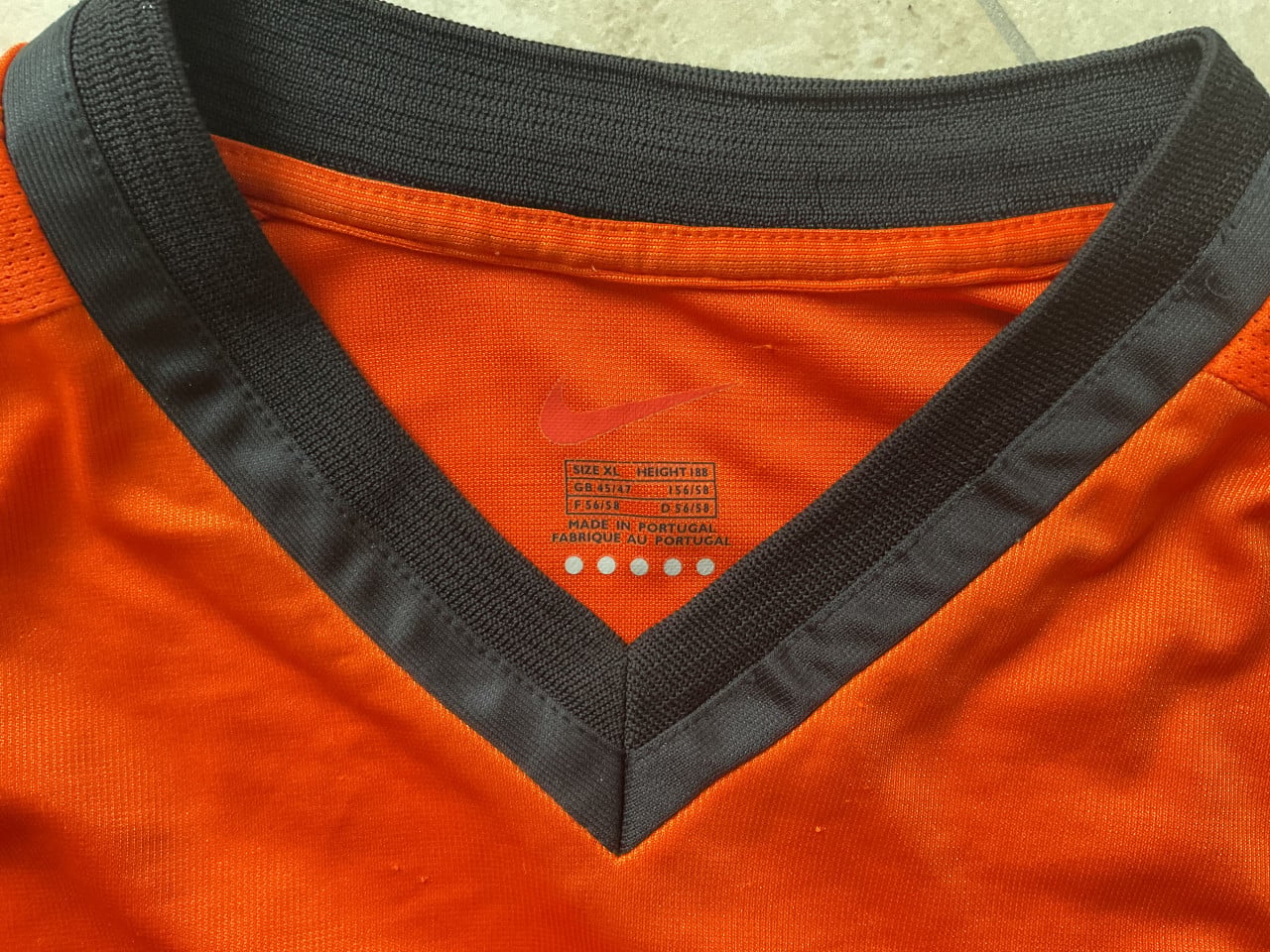 2 oranje voetbalshirts knvb te koop