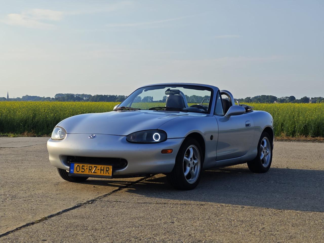 Mazda MX-5 1.6i 1999