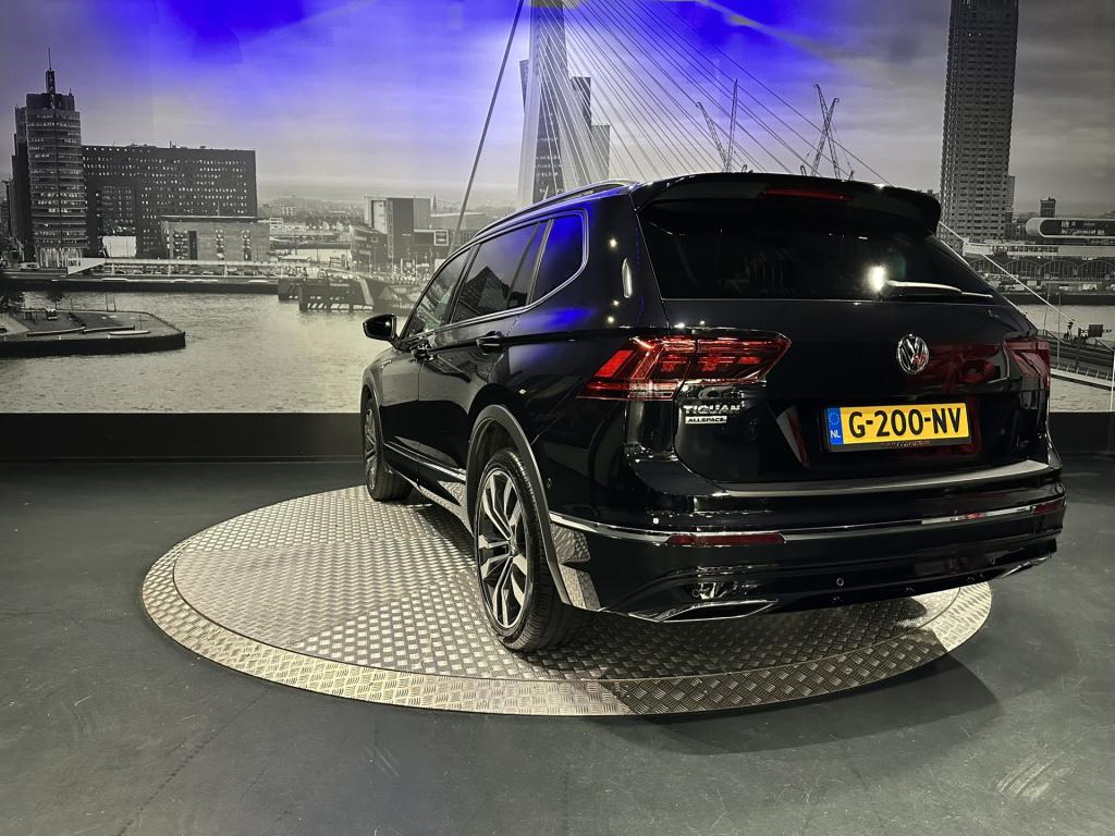 Volkswagen Tiguan Allspace 1.5 tsi highline business r 7p. *nl-auto*1e eige