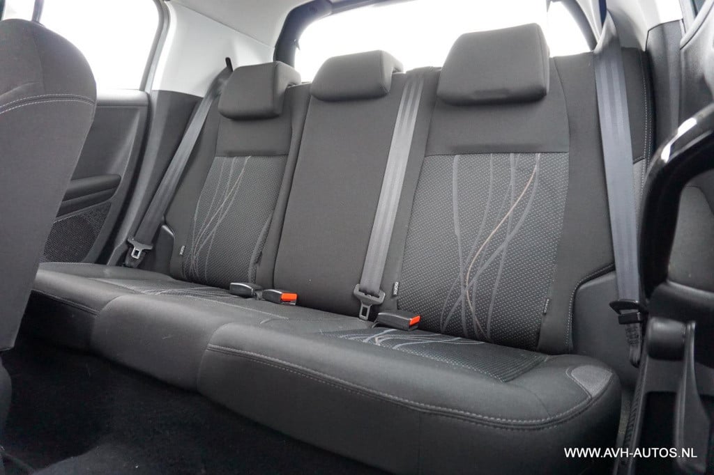 Peugeot 208 1.2 vti active