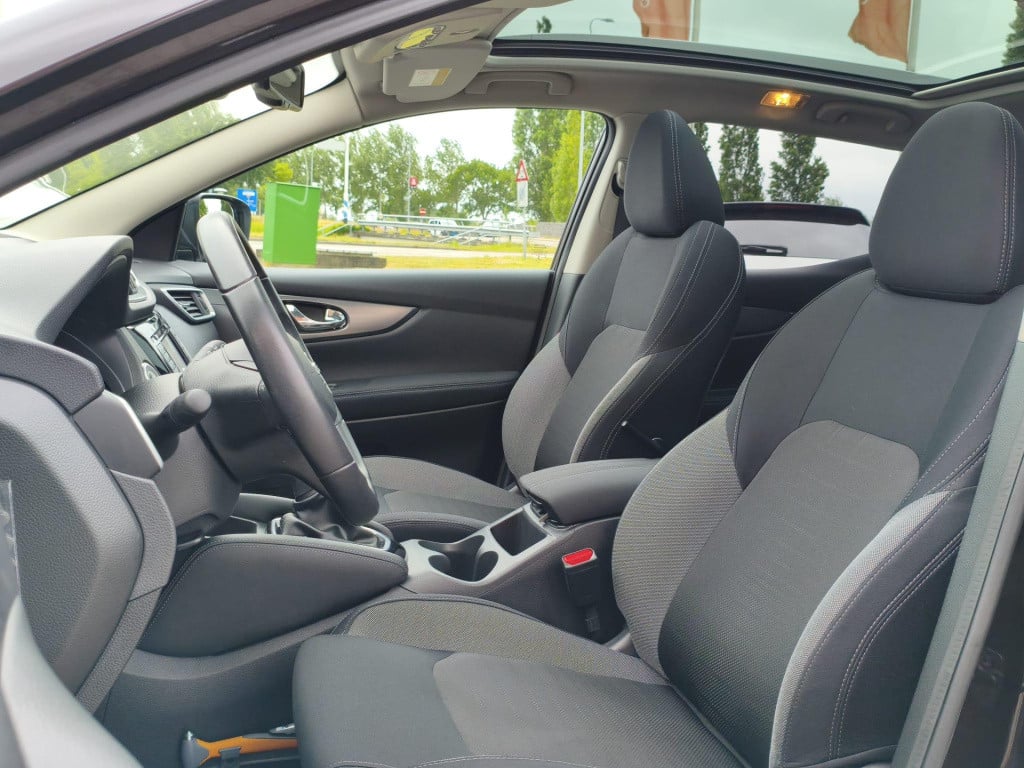 Nissan Qashqai 1.2 n-connecta
