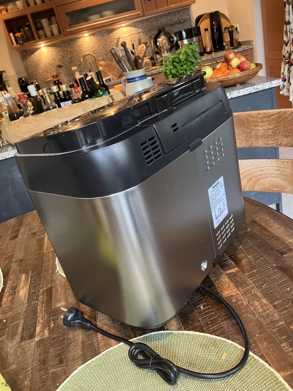 Panasonic SD-YR2550 De best geteste klassieker broodbakmachine 1x gebruikt