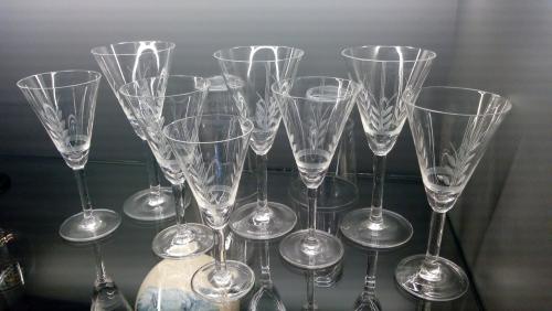 Ragfijn ca. 75-100 jarig glasserviesje