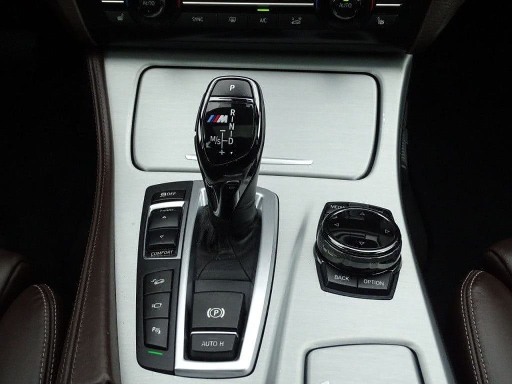 BMW 5 Serie m550xd b&o | hud | aapt. led | pano | 20"