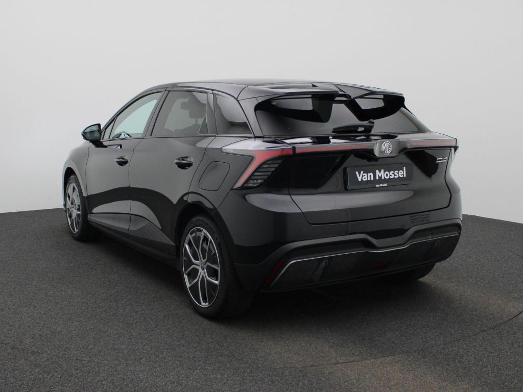 MG Mg4 long range 64kwh luxury | navi | led koplampen | 360 camera | stoelv