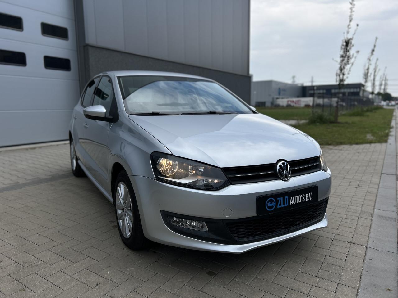 Volkswagen Polo 1.4-16V Comfortline/APK/AIRCO/BLUETOOTH/NAVI