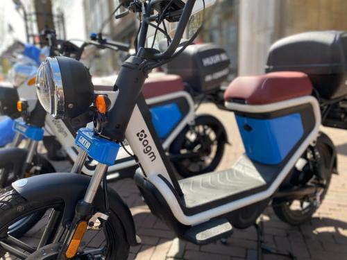 2 x Goccia elektrische scooters