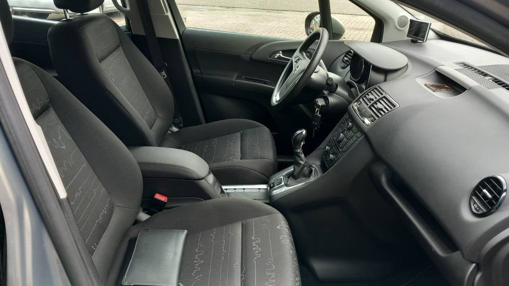 Opel Meriva 1.4 Edition 5drs bj:2011 87.000km nap i.z.g.st apk 2026
