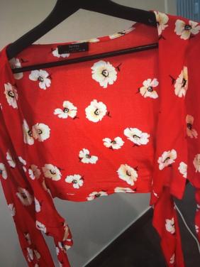 Kort knoop blousje maat L