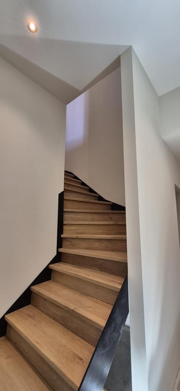 Stalen Trappen op Maat | Spiltrappen, Buitentrappen & Rechte Trappen